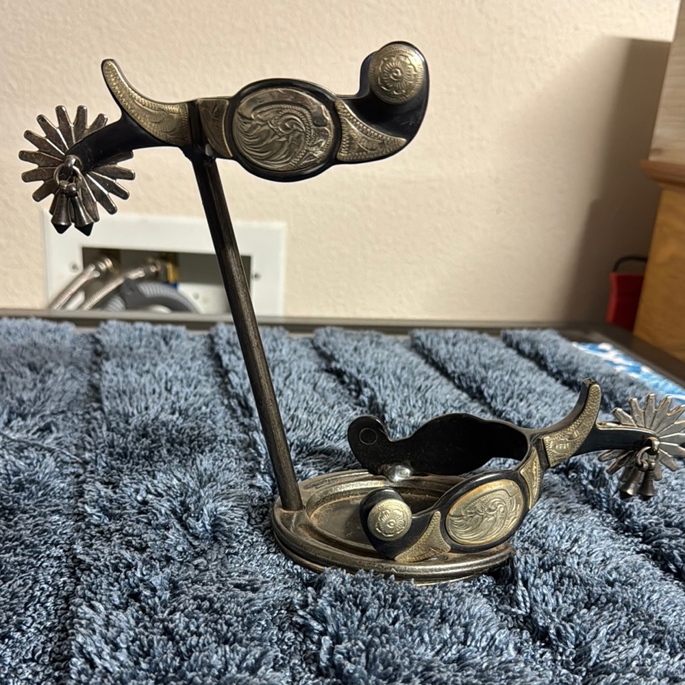 Silver Western Spurs with Engraved Design Wine Bottle Holder